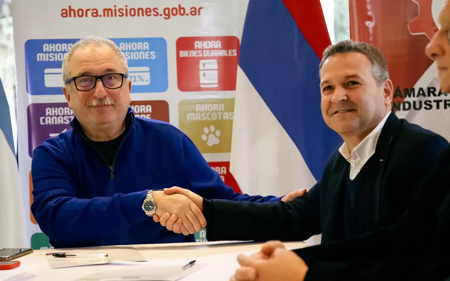 lanzamiento líneas de créditos 04