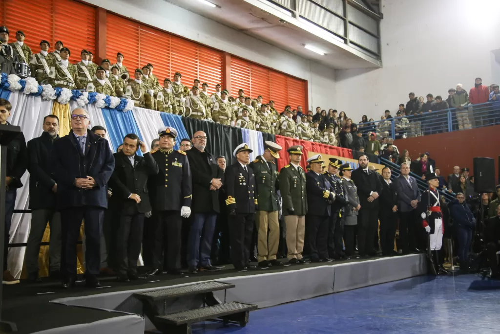 acto 9 de julio 83