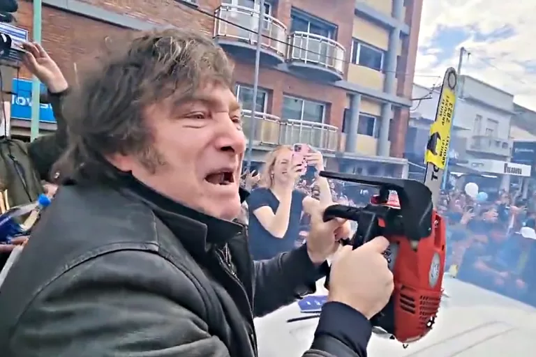 milei motosierra captura video