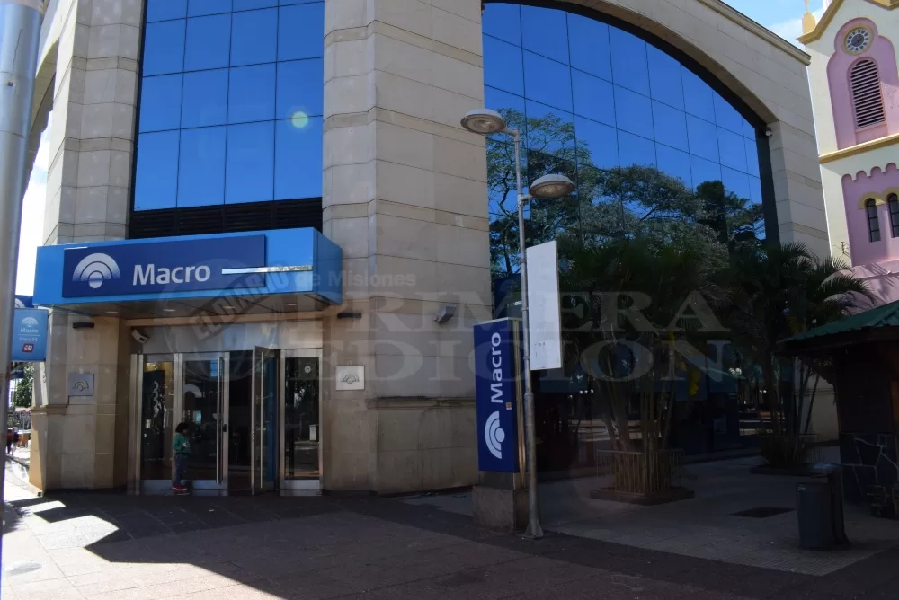 banco macro sucursal posadas
