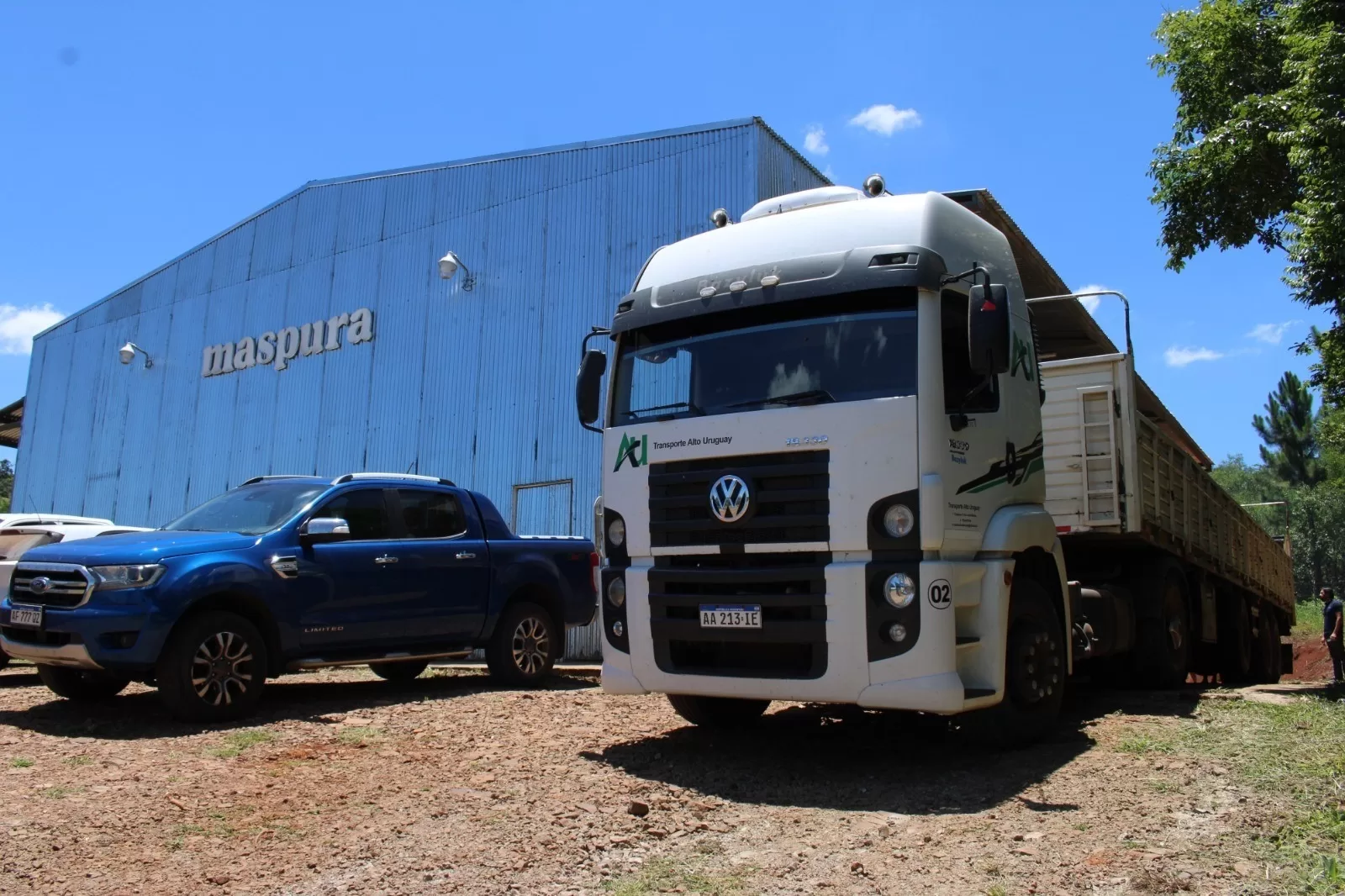 whatsapp image 2024 12 19 at 10.25.32