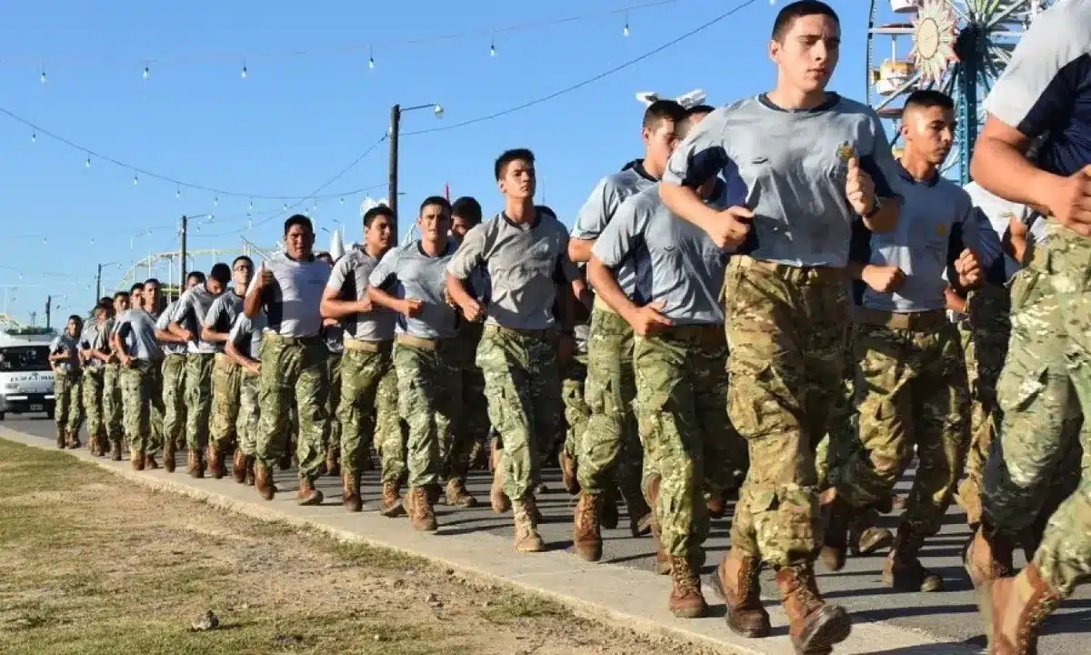 servicio militar voluntario