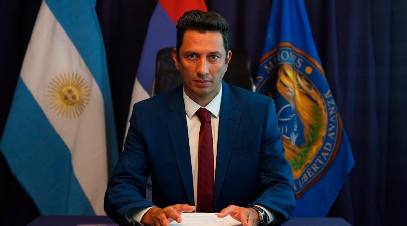 a7b3069a 9501 4b9c 9451 b311c4782fe6